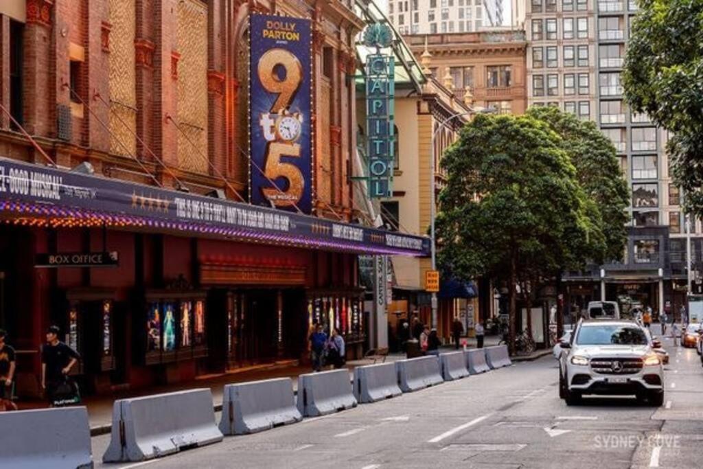 Kozyguru / Haymarket / Modern 1 Location / Nha653-608 Sydney